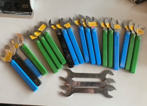 File:Headset Spanners.jpg