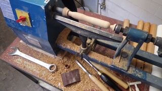 make the handle rather long - like all woodturning tools, it should provide good leverage