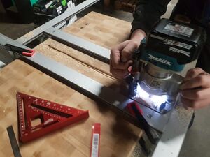 Slot with rectangle router jig.jpg